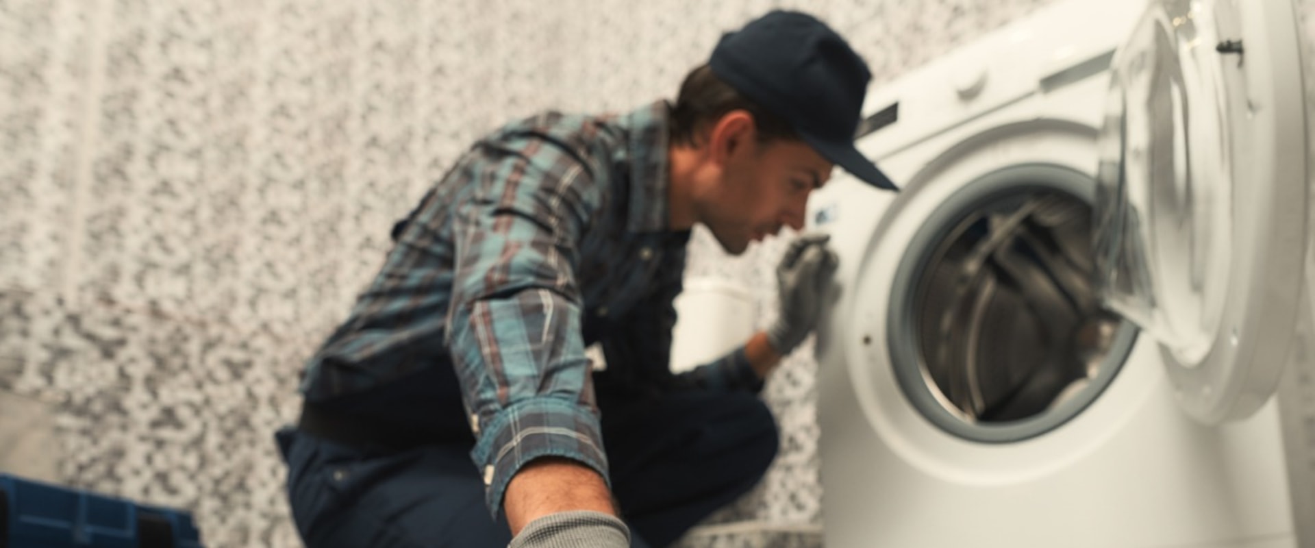 What kind of training is required to become an appliance repair technician?