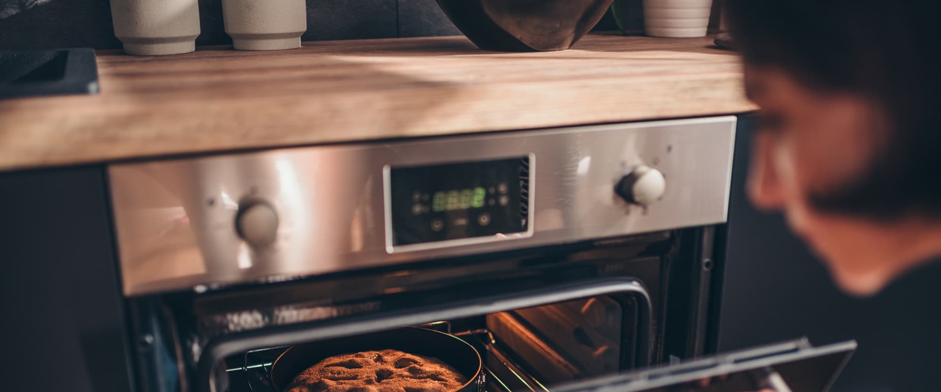 What are the signs that an appliance needs to be repaired?